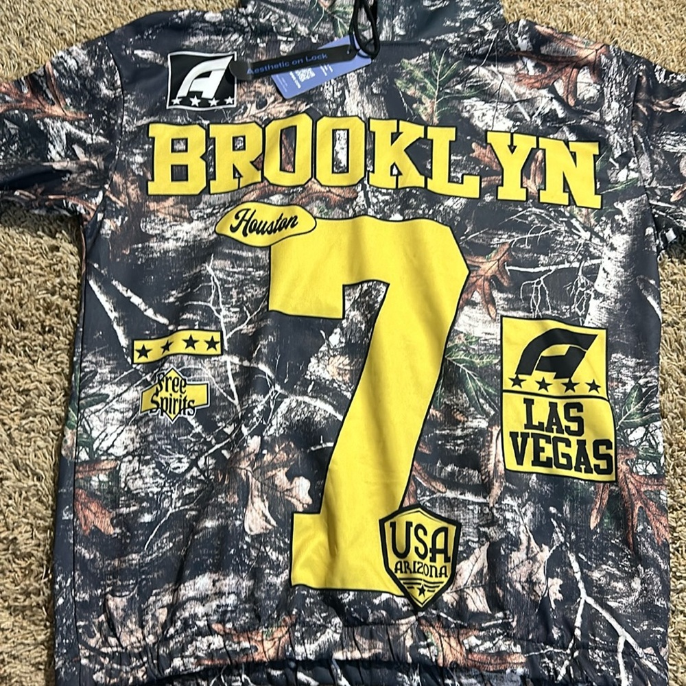 Camo Hoodie, XL, Bolded Text: BROOKLYN, 7